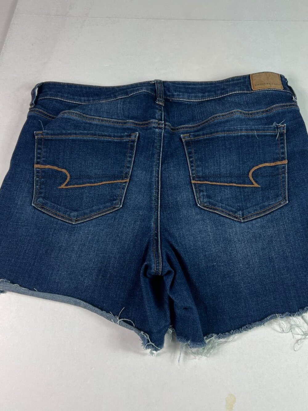 American Eagle Short Women 35* High Rise Shortie Blue Cut Offs Denim Jort Tag 16 - Picture 8 of 16